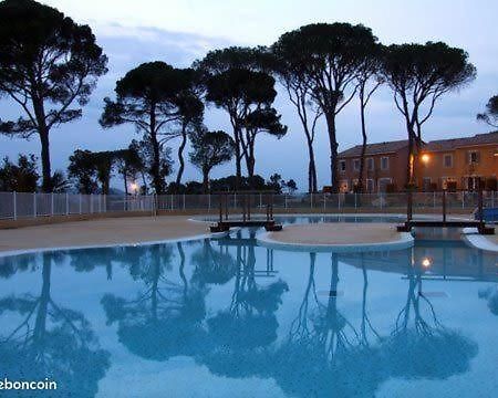 Maison résidence Mas des Vignes Calvisson Esterno foto
