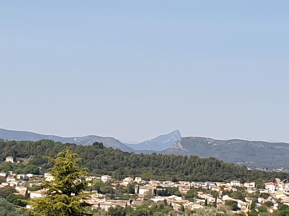 Maison résidence Mas des Vignes Calvisson Esterno foto